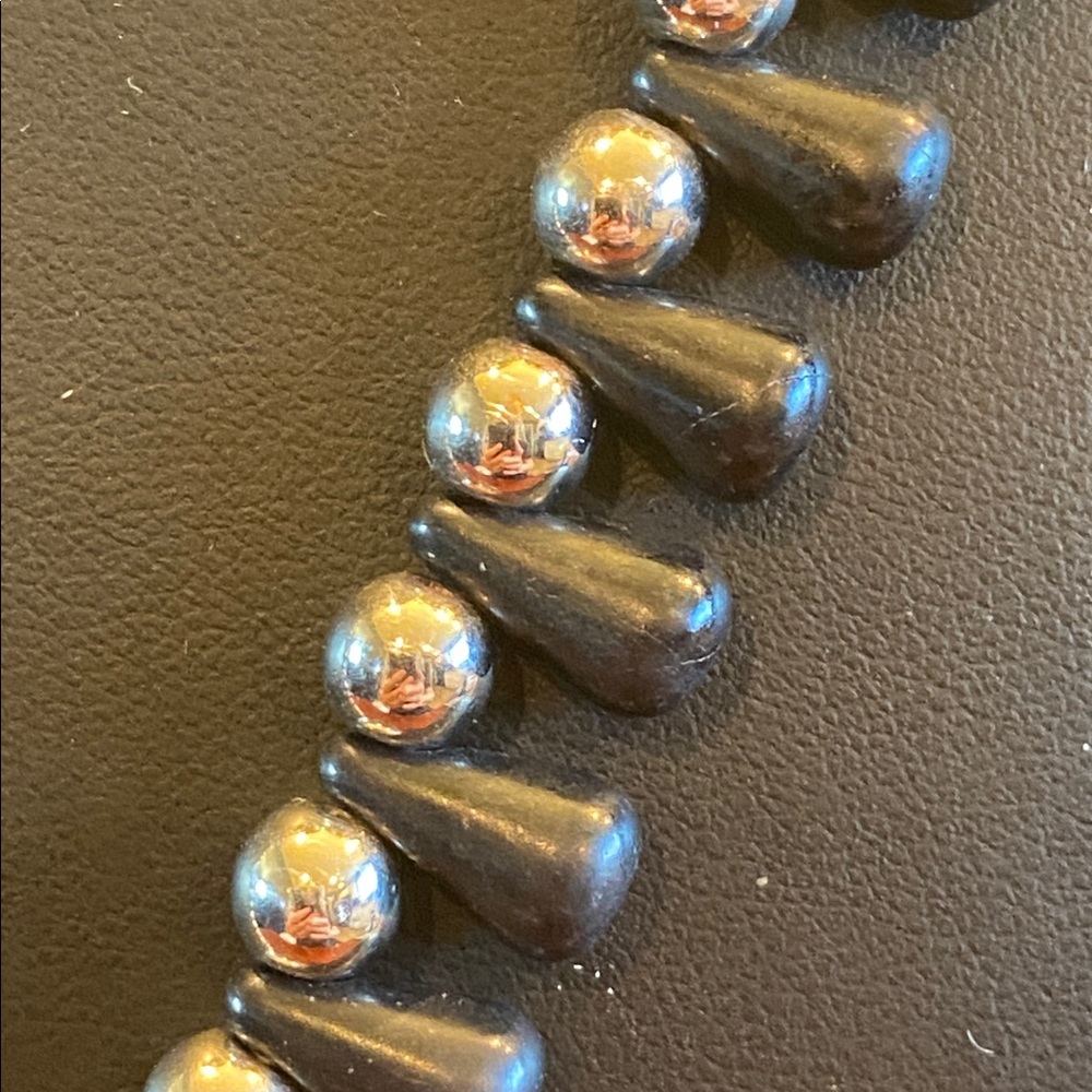 Dramatic Black Stone And Silver Tone Necklace - image 2